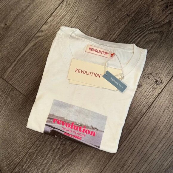 BNWT Revolution of 1995 - Going Places - Men's Off White Organic Cotton T-Shirt - Picture 6 of 6
